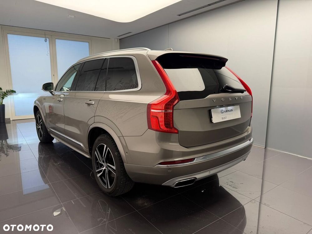 Volvo XC 90 - 7