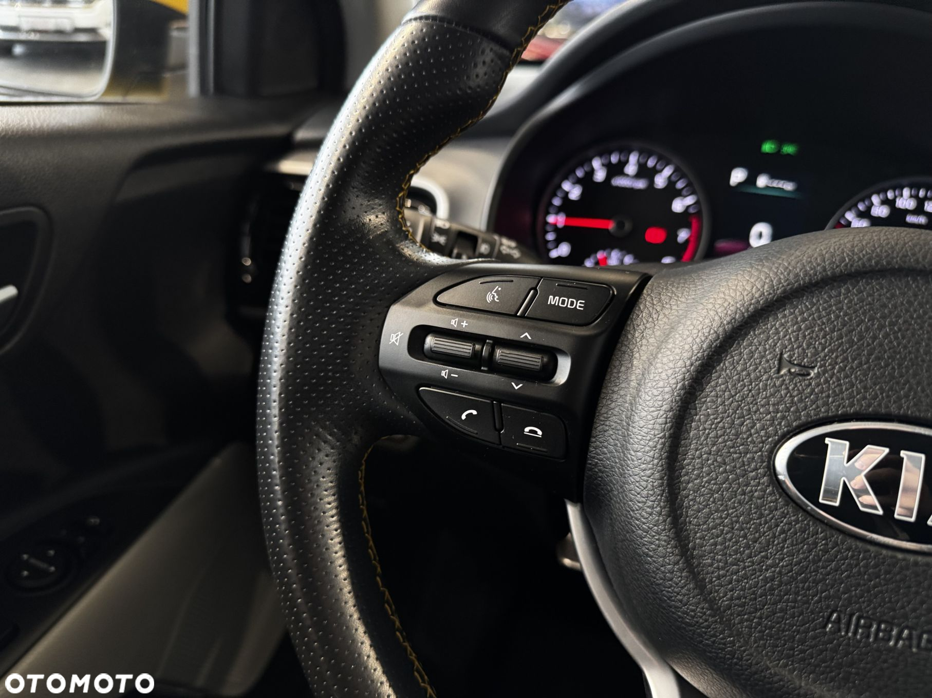 Kia Stonic - 18