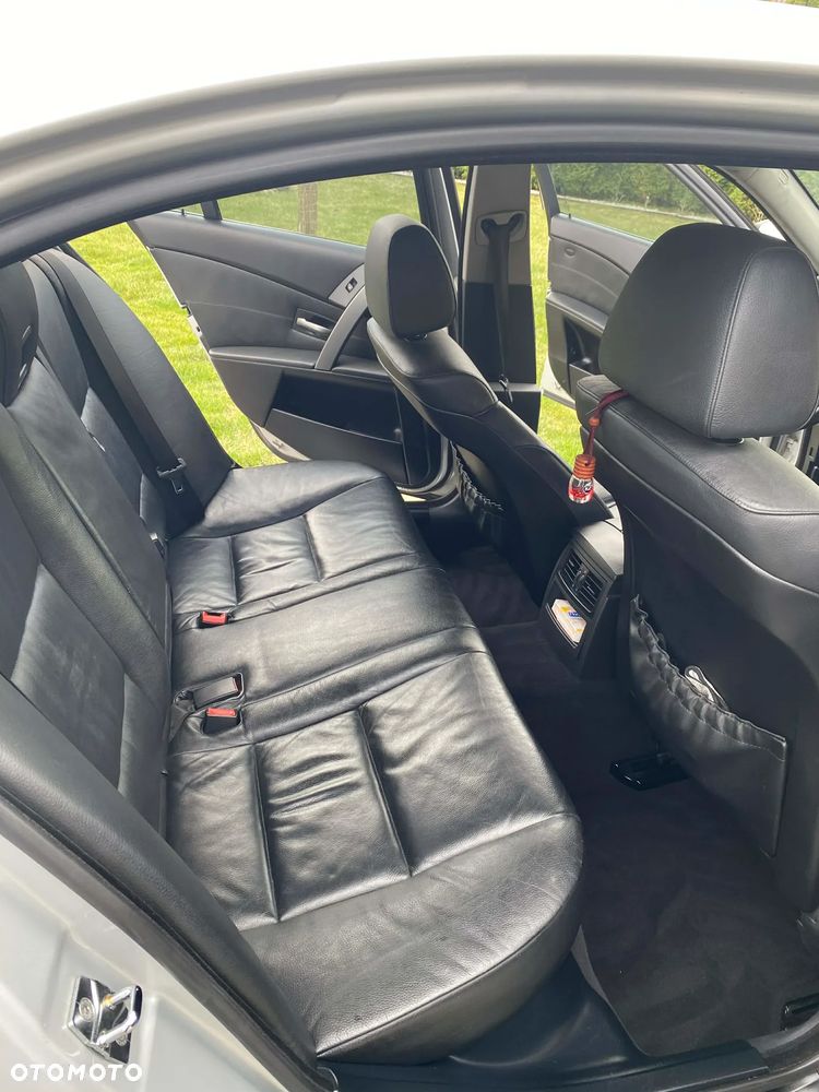 BMW Seria 5 - 29