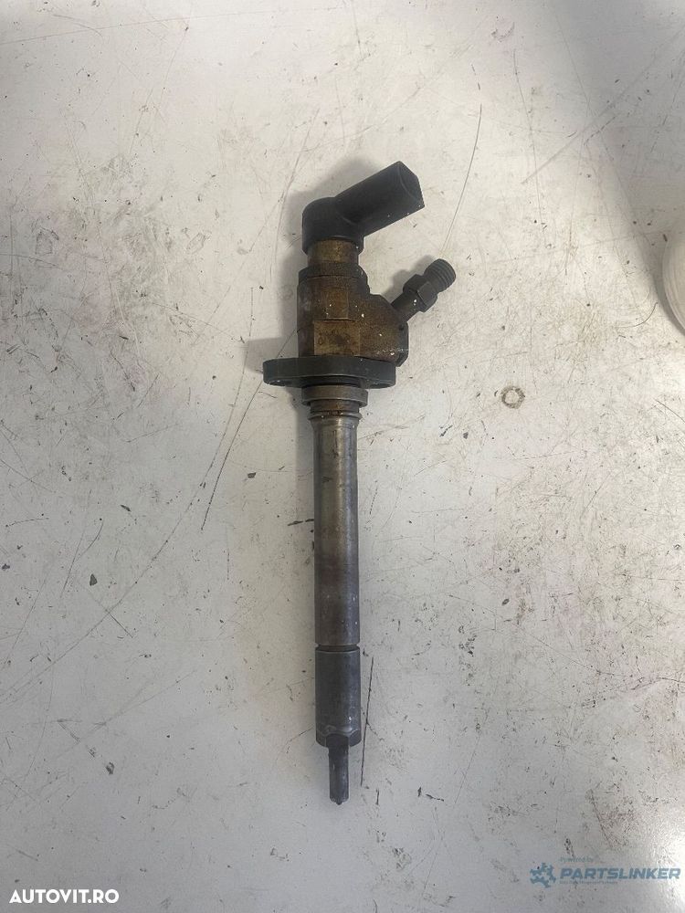 Injector combustibil CITROËN C4 I LC_ 2004 - 2013 2.0HDI SIEMENS 9647247280 - 2