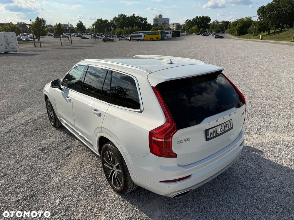 Volvo XC 90 B5 D AWD Geartronic Momentum Pro - 14
