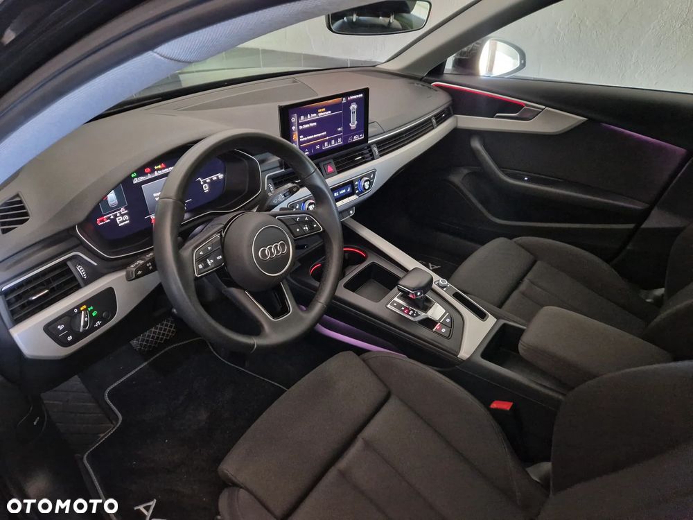 Audi A4 Avant 40 TFSI mHEV S tronic - 33