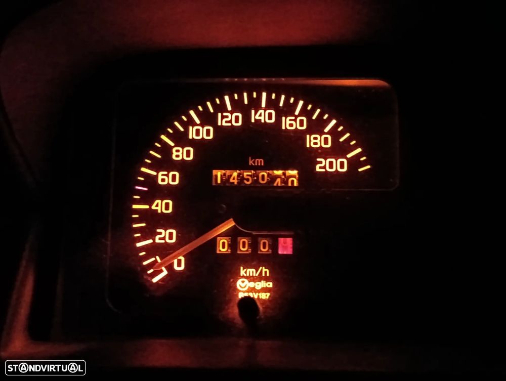 Renault Clio 1.2 Fidji - 2