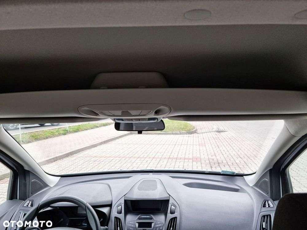 Ford Tourneo Connect - 22