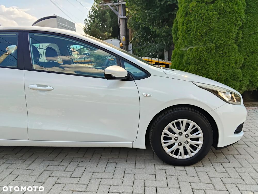 Kia Ceed 1.4 M Euro2012 - 11