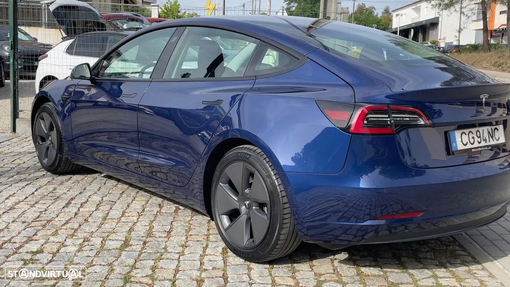 Tesla Model 3 Standard Range Plus RWD - 4