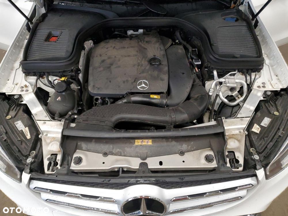 Mercedes-Benz GLC 300 4Matic 9G-TRONIC - 11