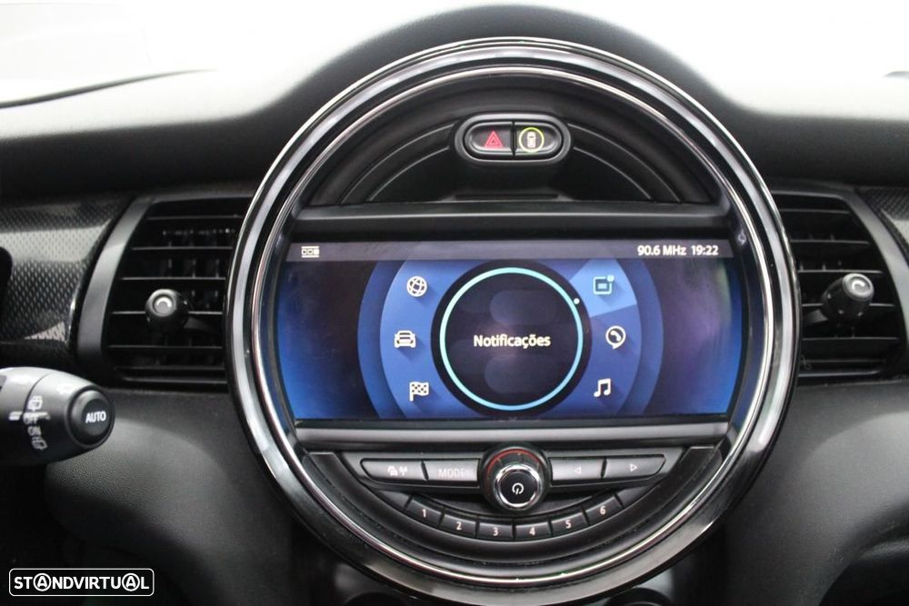 MINI 3 Portas Cooper SE Yours - 22