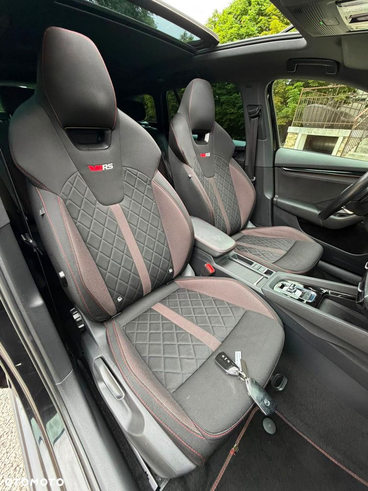 Skoda Octavia 2.0 TDI RS DSG - 10