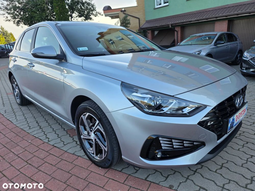 Hyundai i30 1.5 DPI Smart - 17
