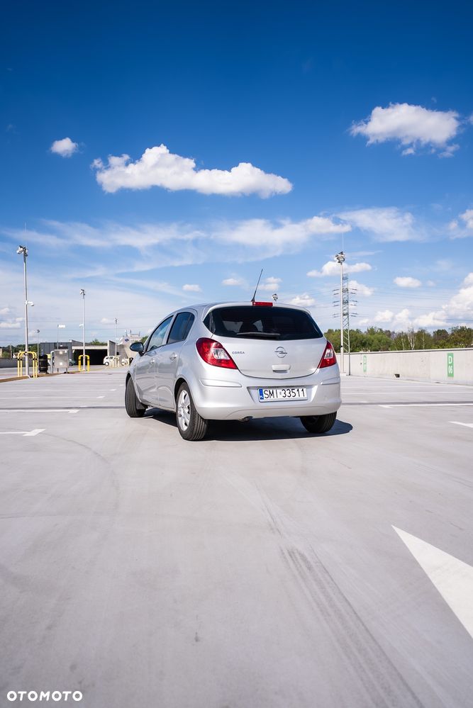 Opel Corsa 1.2 16V - 3