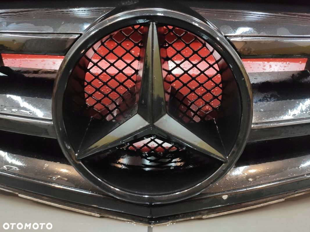 MERCEDES C-KLASA W204 LIFT GRILL ATRAPA KRATKA AMG CZARNA ORYGINAŁ - 5