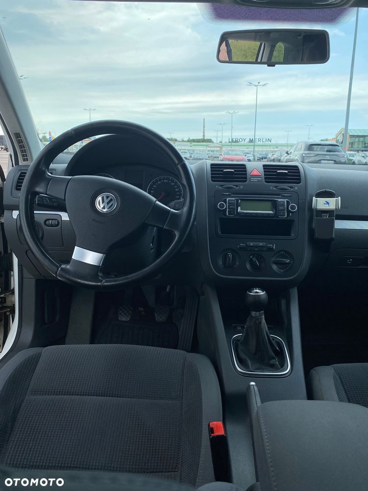 Volkswagen Golf 1.9 TDI DPF Comfortline - 3