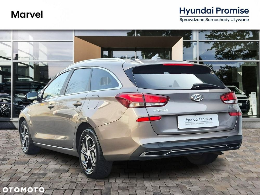 Hyundai i30 1.5 T-GDI 48V Smart - 4