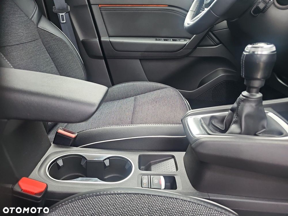Renault Captur - 24