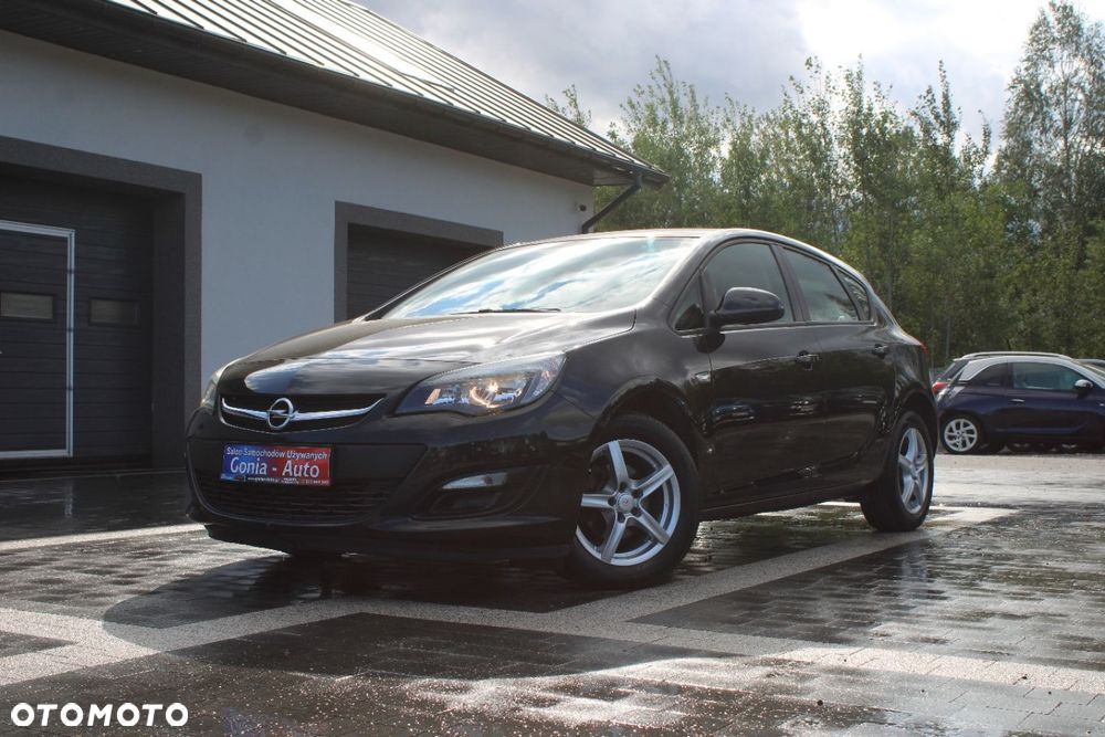 Opel Astra - 2