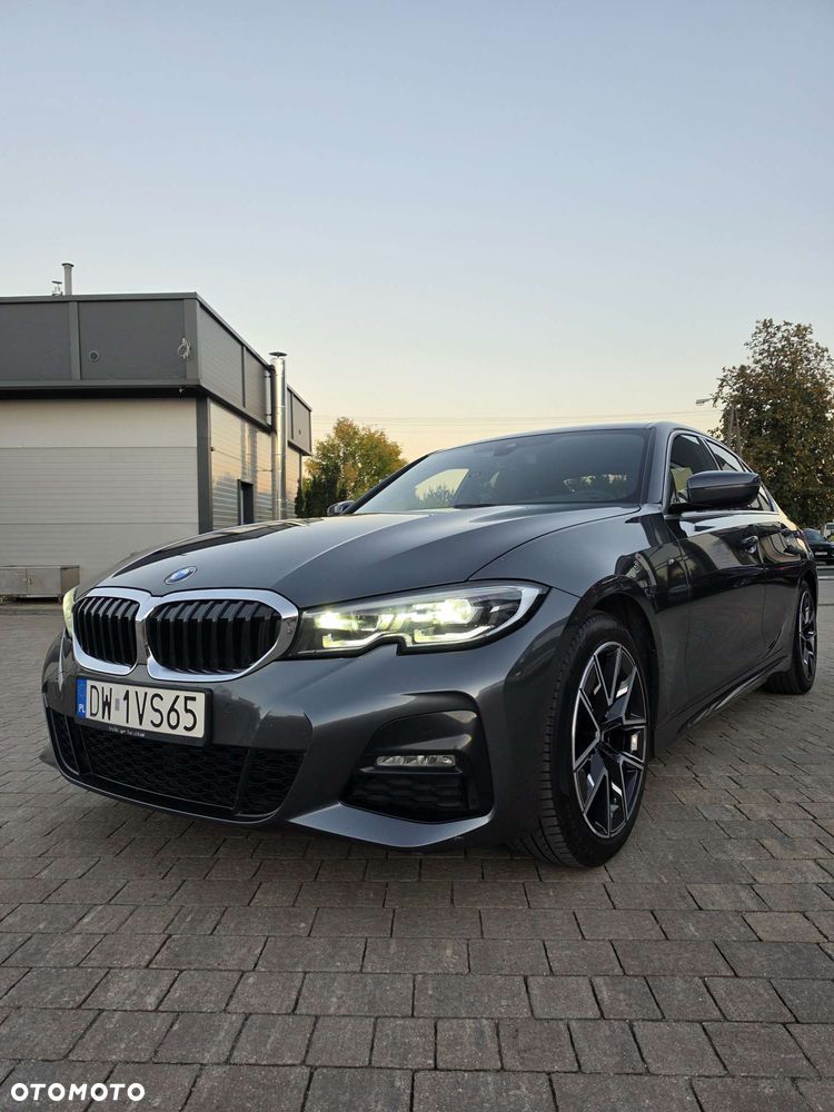 BMW Seria 3 320d xDrive M Sport sport - 2