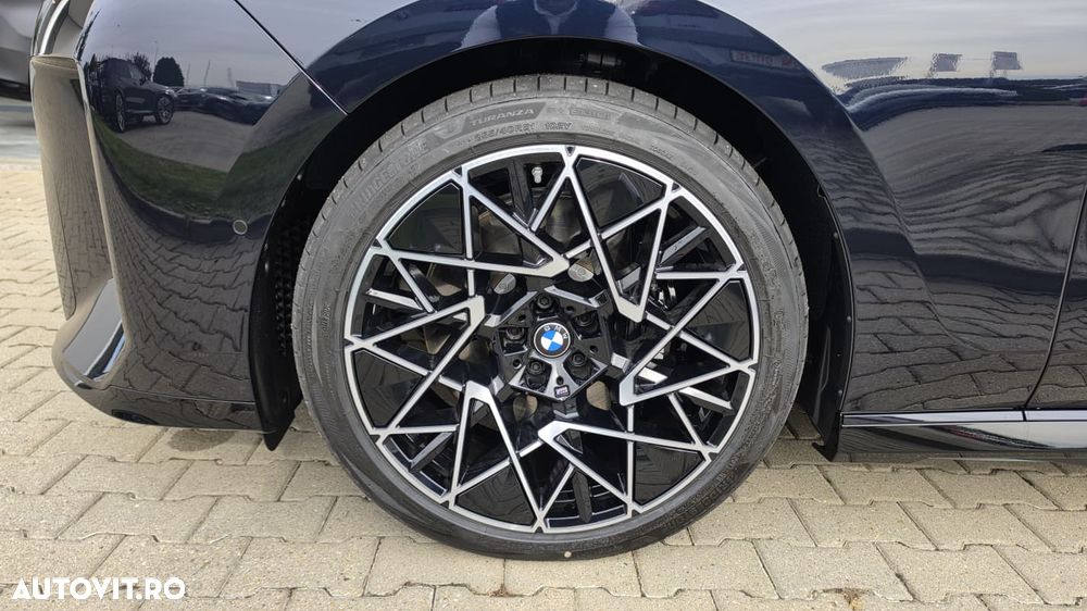 BMW Seria 7 740 xDrive MHEV - 6