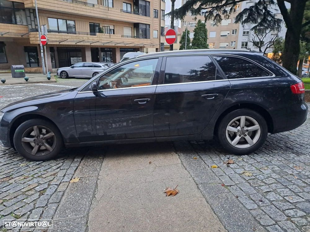 Audi A4 Avant 2.0 TDI DPF Ambiente - 7