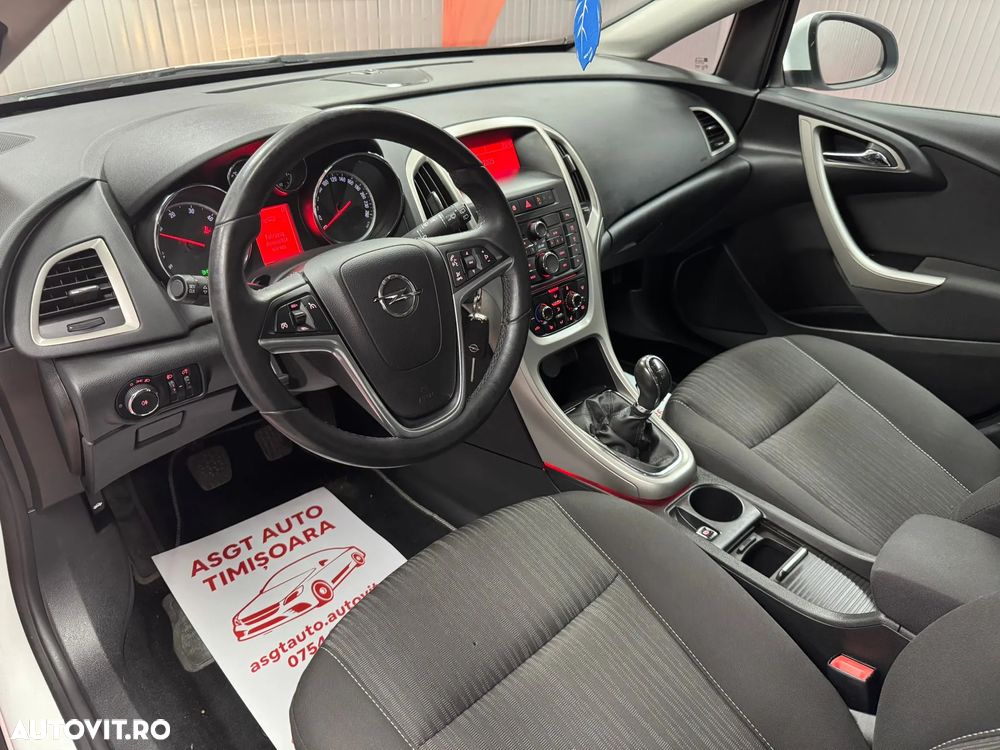 Opel Astra - 9