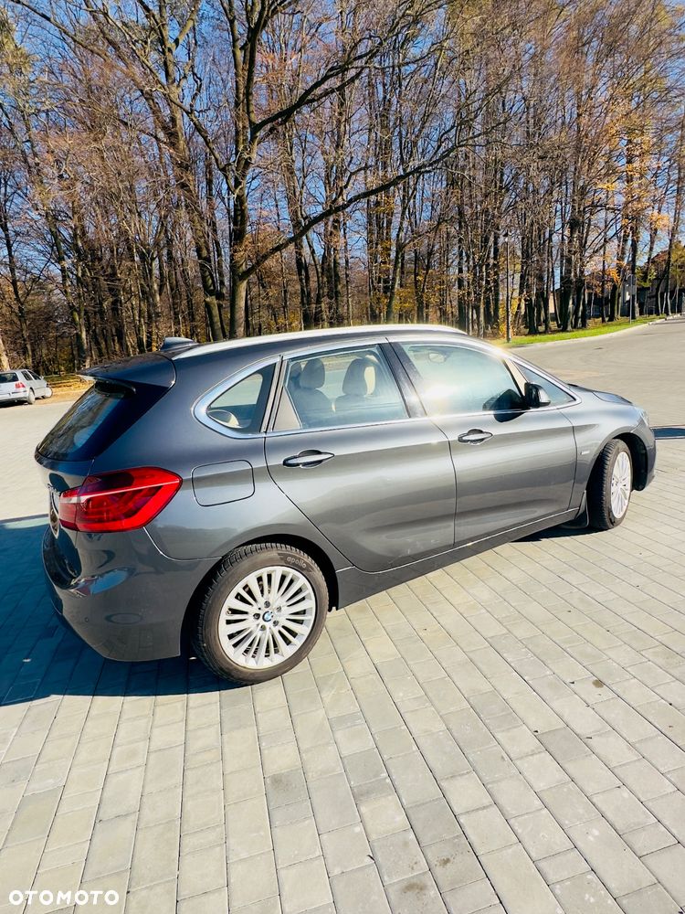 BMW Seria 2 218d GT Luxury Line - 2