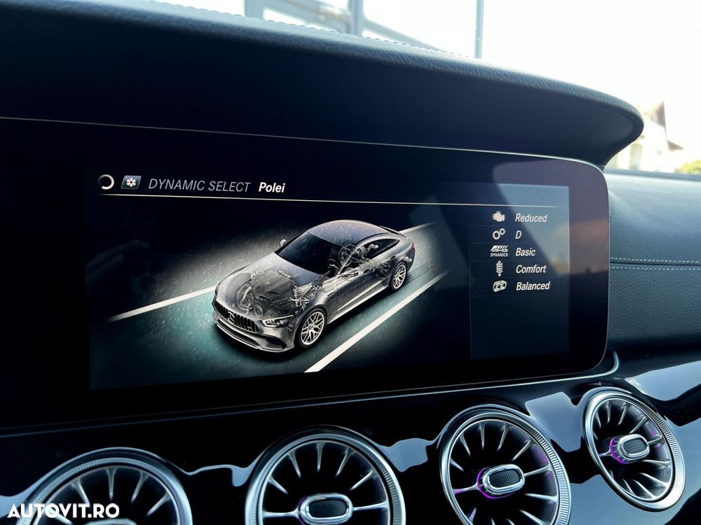 Mercedes-Benz AMG GT - 31