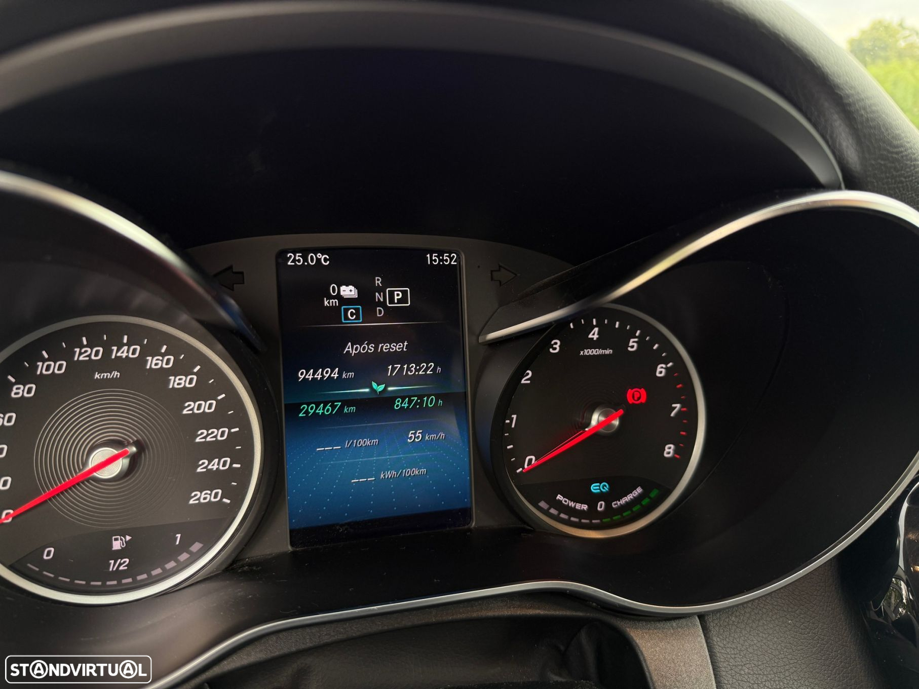 Mercedes-Benz C 300 e Avantgarde - 38