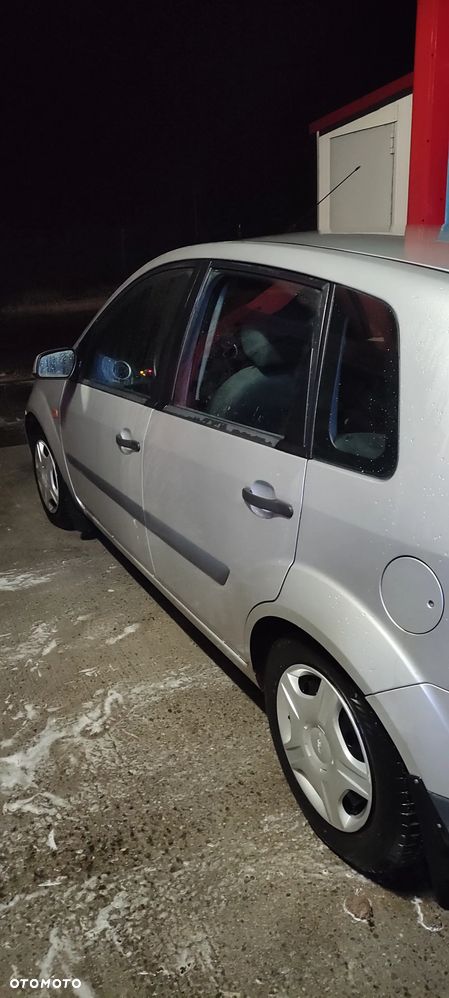 Ford Fiesta 1.4 TDCI - 3