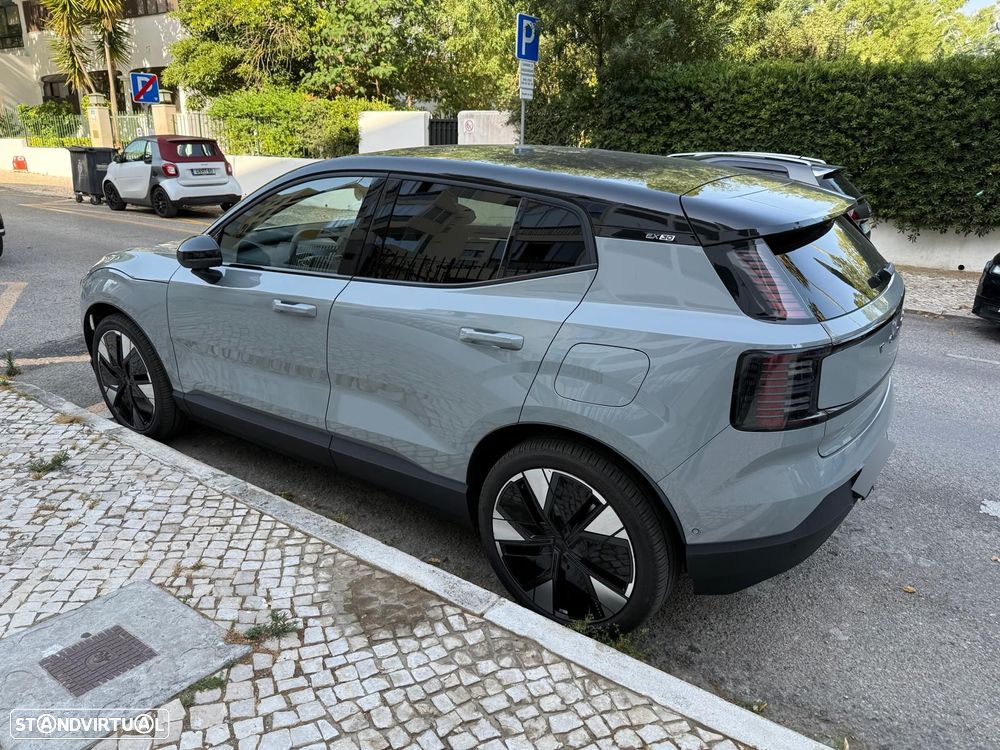 Volvo EX30 Twin Motor Performance AWD Ultra - 4