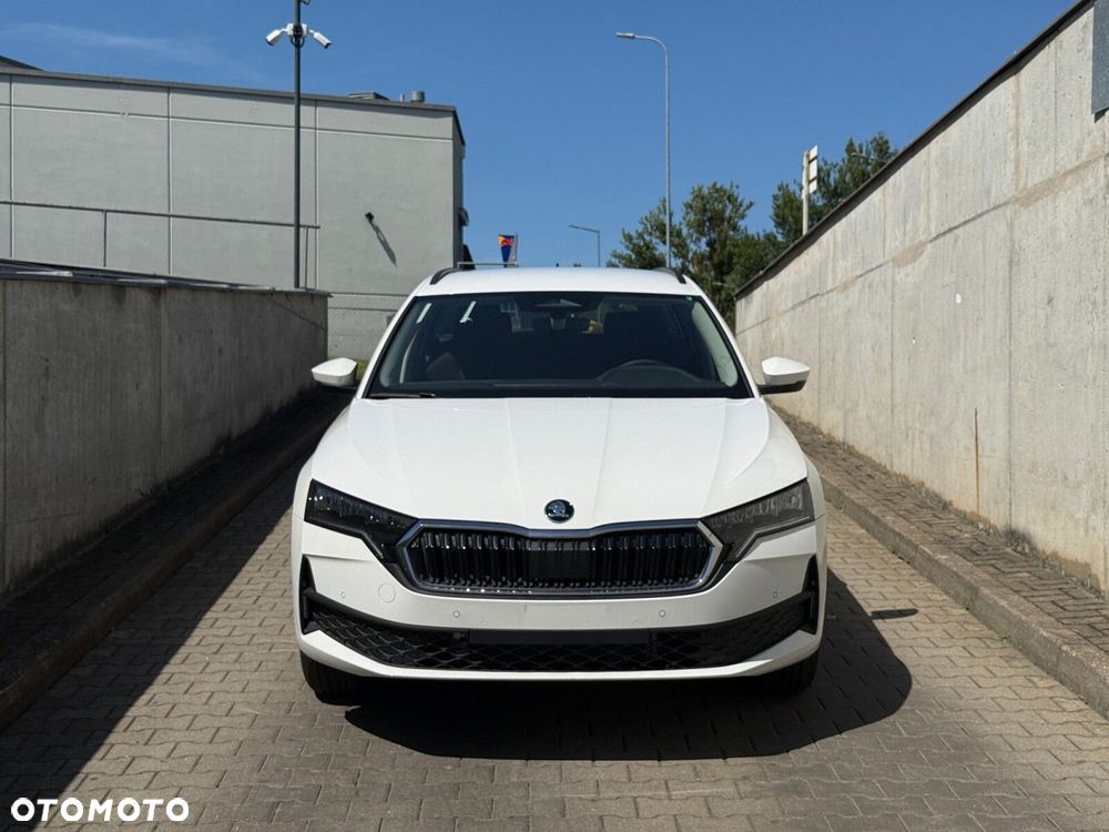 Skoda Octavia 1.5 TSI Drive Essence - 4