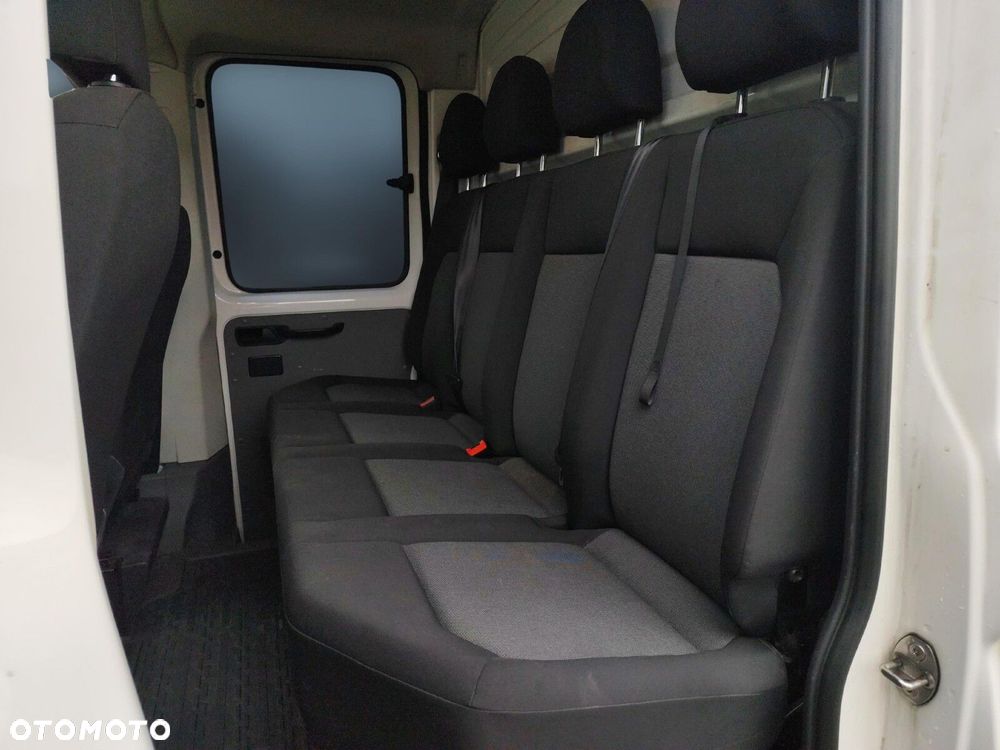 Volkswagen Crafter 35 Podwójna kabina - 11