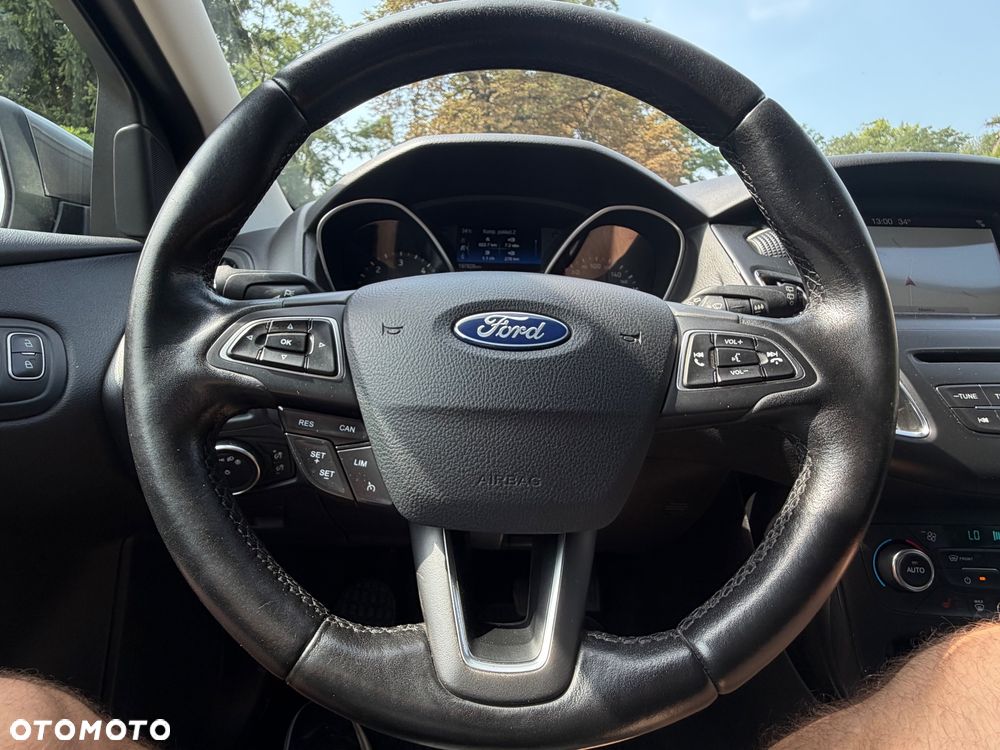 Ford Focus 2.0 TDCi DPF Start-Stopp-System Titanium - 12