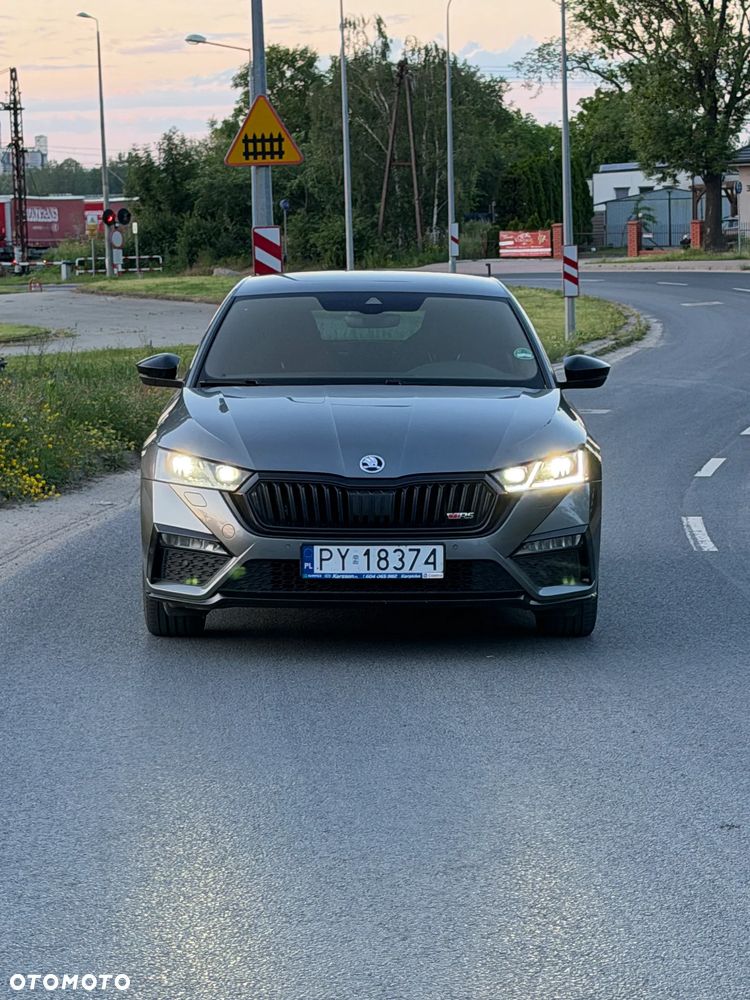 Skoda Octavia 2.0 TDI RS DSG - 5