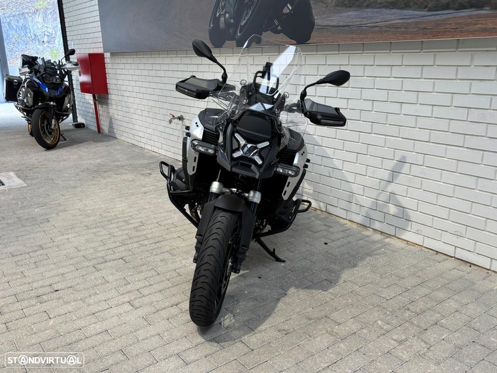 BMW R 1300 GS Adventure Triple Black - 2