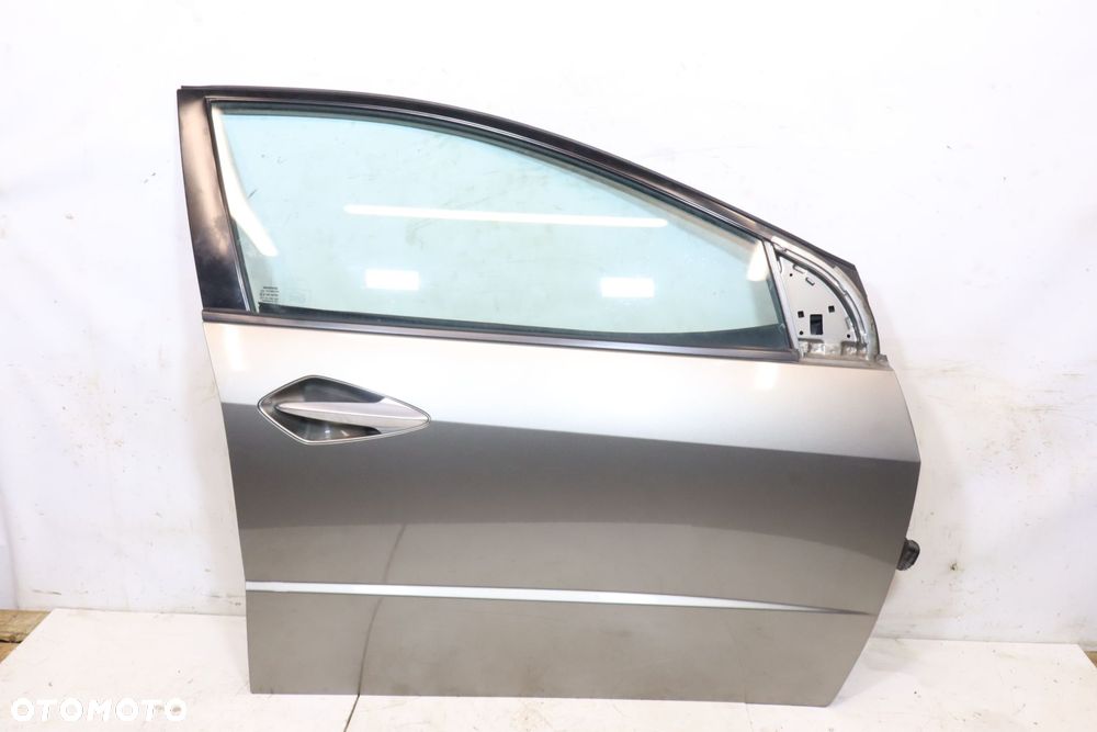 DRZWI PRAWY PRZÓD HONDA CIVIC VIII NH701M - 1
