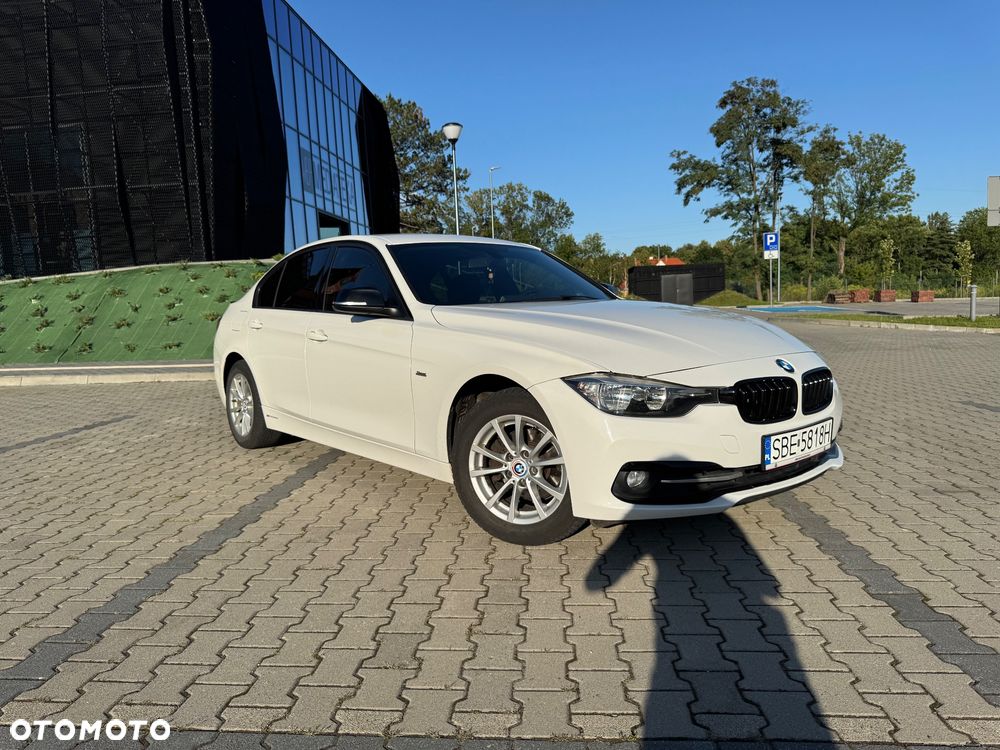 BMW Seria 3 320i Sport Line - 1