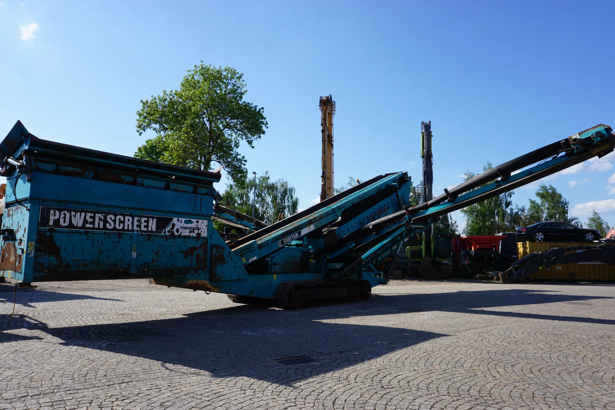 Powerscreen Chieftain 2100 - 11