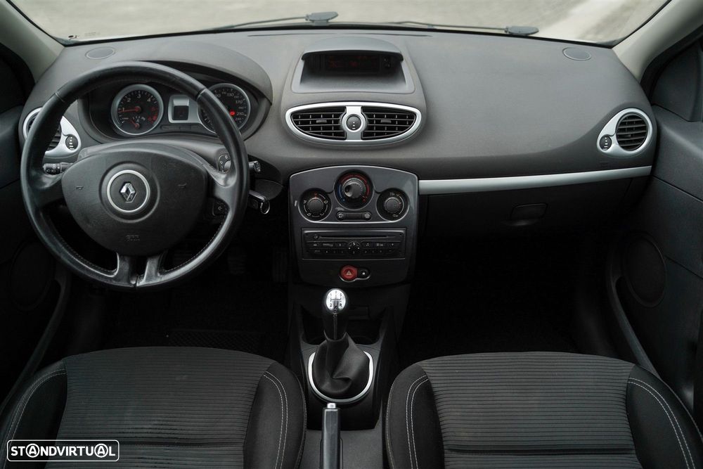 Renault Clio 1.5 dCi Business - 14