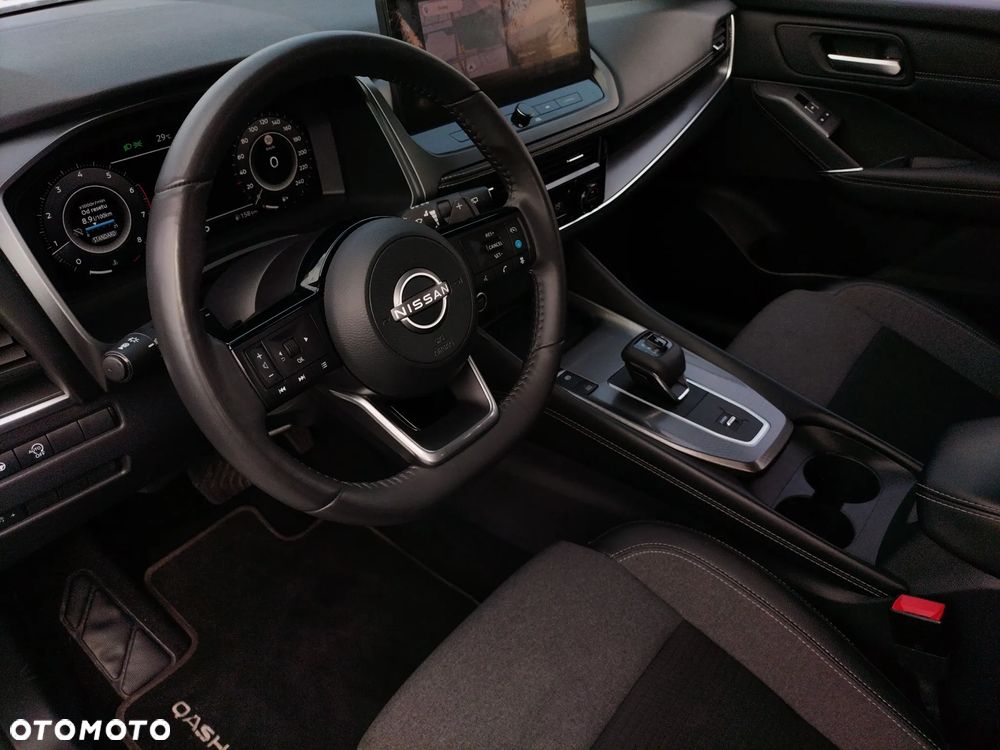 Nissan Qashqai 1.3 DIG-T MHEV N-Connecta Xtronic - 9