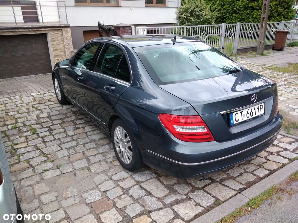Mercedes-Benz Klasa C 180 (BlueEFFICIENCY) 7G-TRONIC Elegance - 6