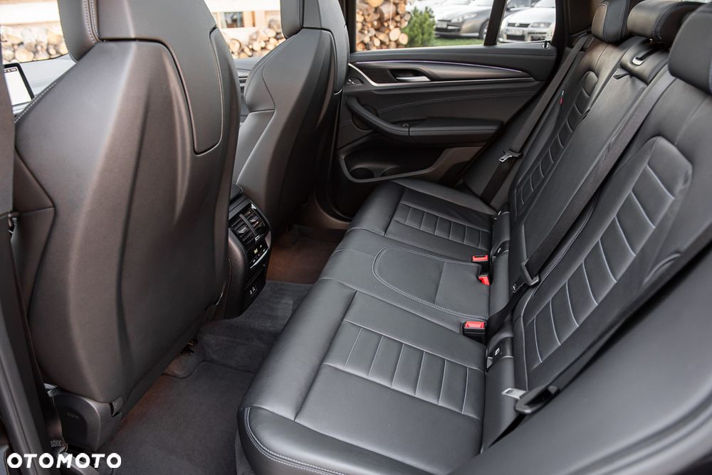 BMW X3 xDrive20d MHEV xLine sport - 33
