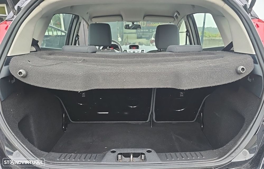 Ford Fiesta 1.4 TDCi Techno - 12