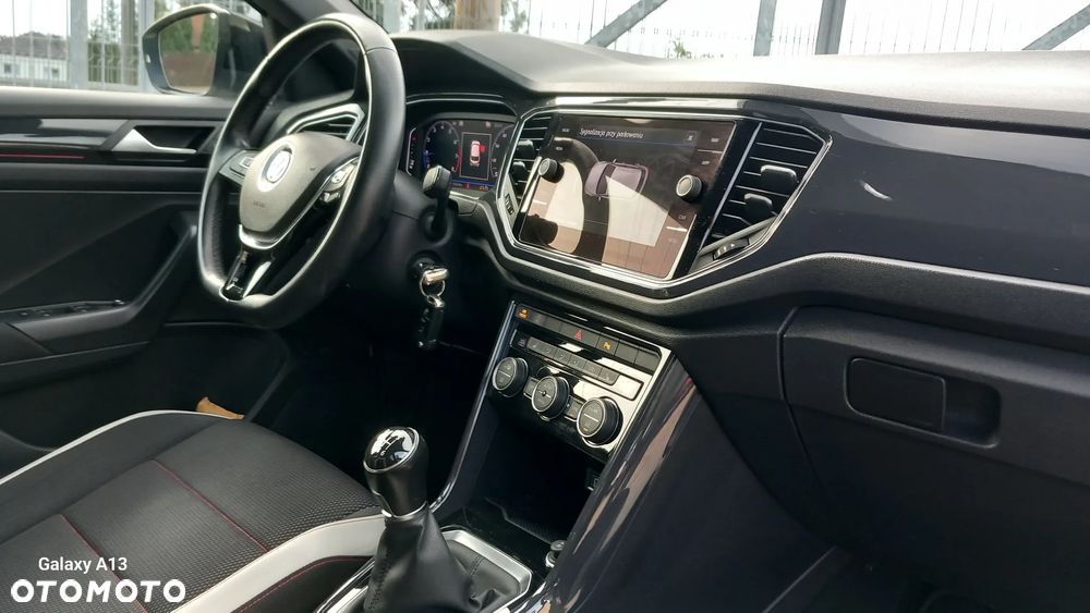 Volkswagen T-Roc 1.5 TSI ACT Premium - 30