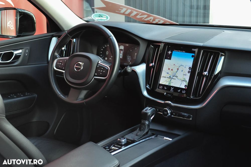 Volvo XC 60 D4 AWD Geartronic Momentum - 5
