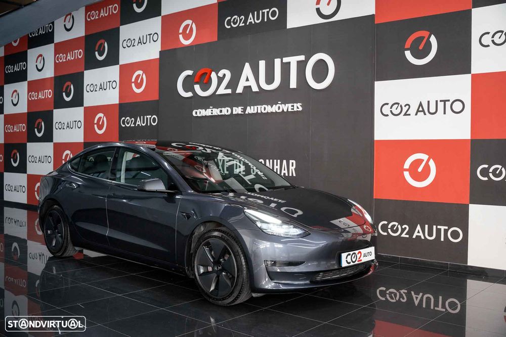 Tesla Model 3 Long Range Tração Traseira - 1