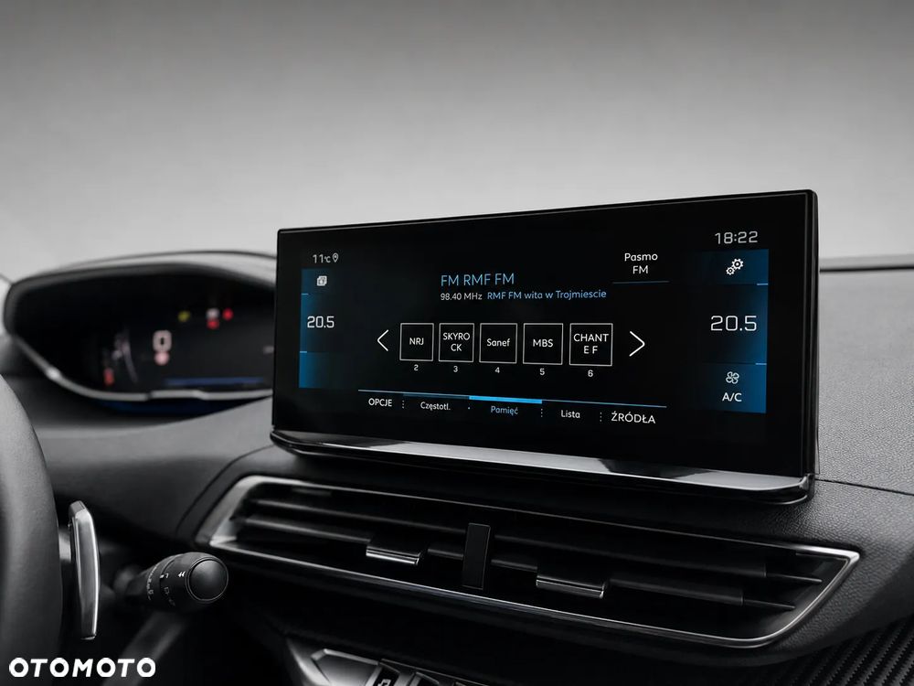 Peugeot 3008 1.2 PureTech Active Pack S&S EAT8 - 17