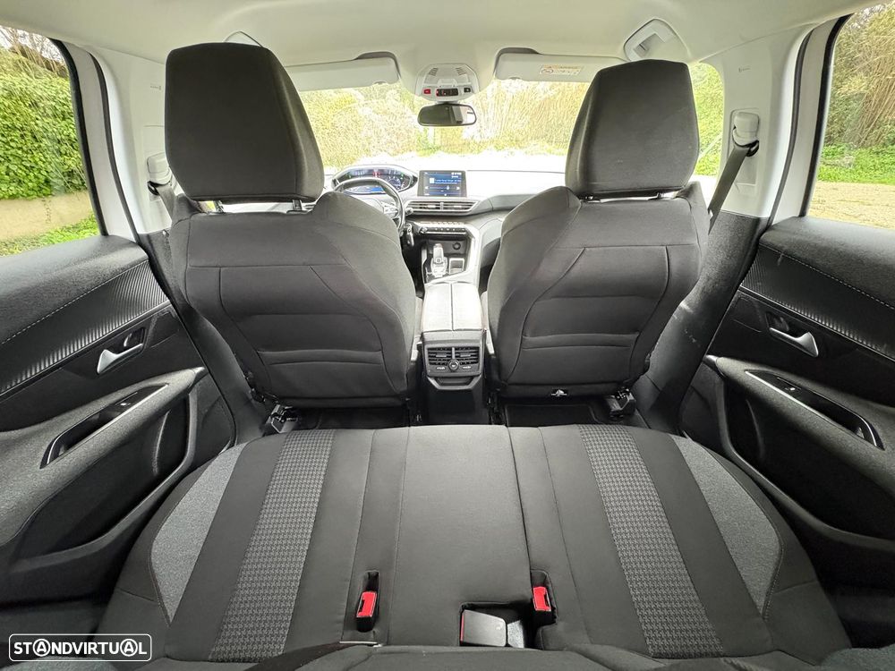 Peugeot 3008 1.5 BlueHDi GT Line EAT8 - 28