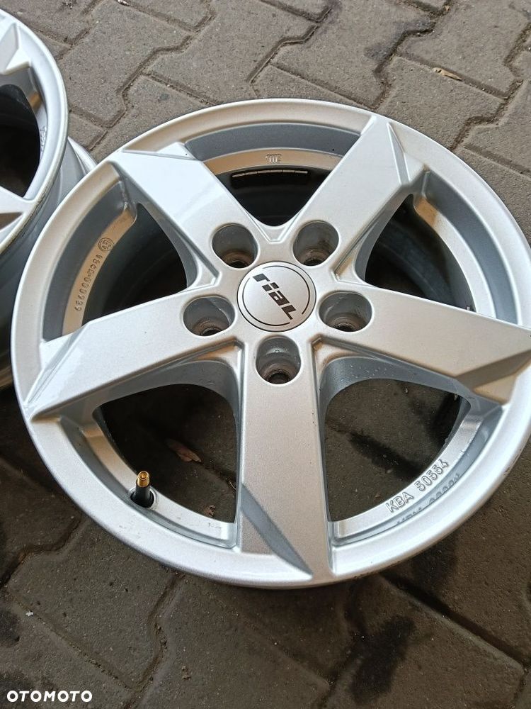 Felgi aluminiowe 5x114,3 et46 6x15 Kia Hyundai Mazda - 2