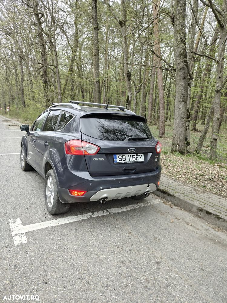 Ford Kuga 2.0 TDCi 4WD Titanium - 4