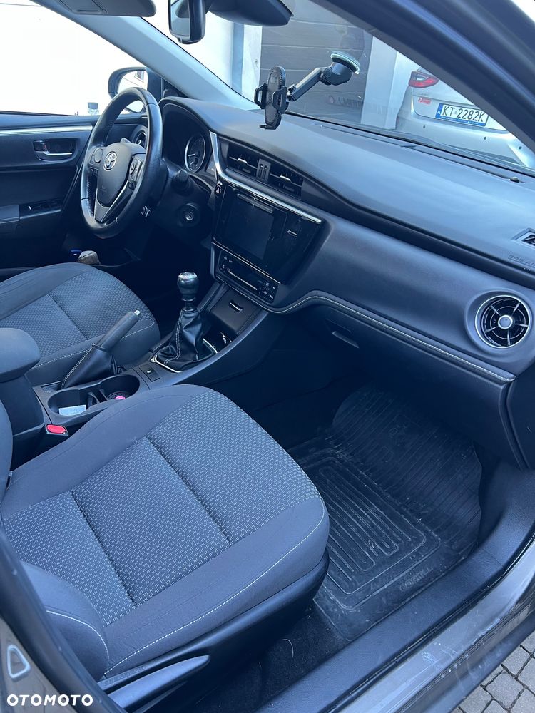 Toyota Corolla 1.6 Comfort - 4